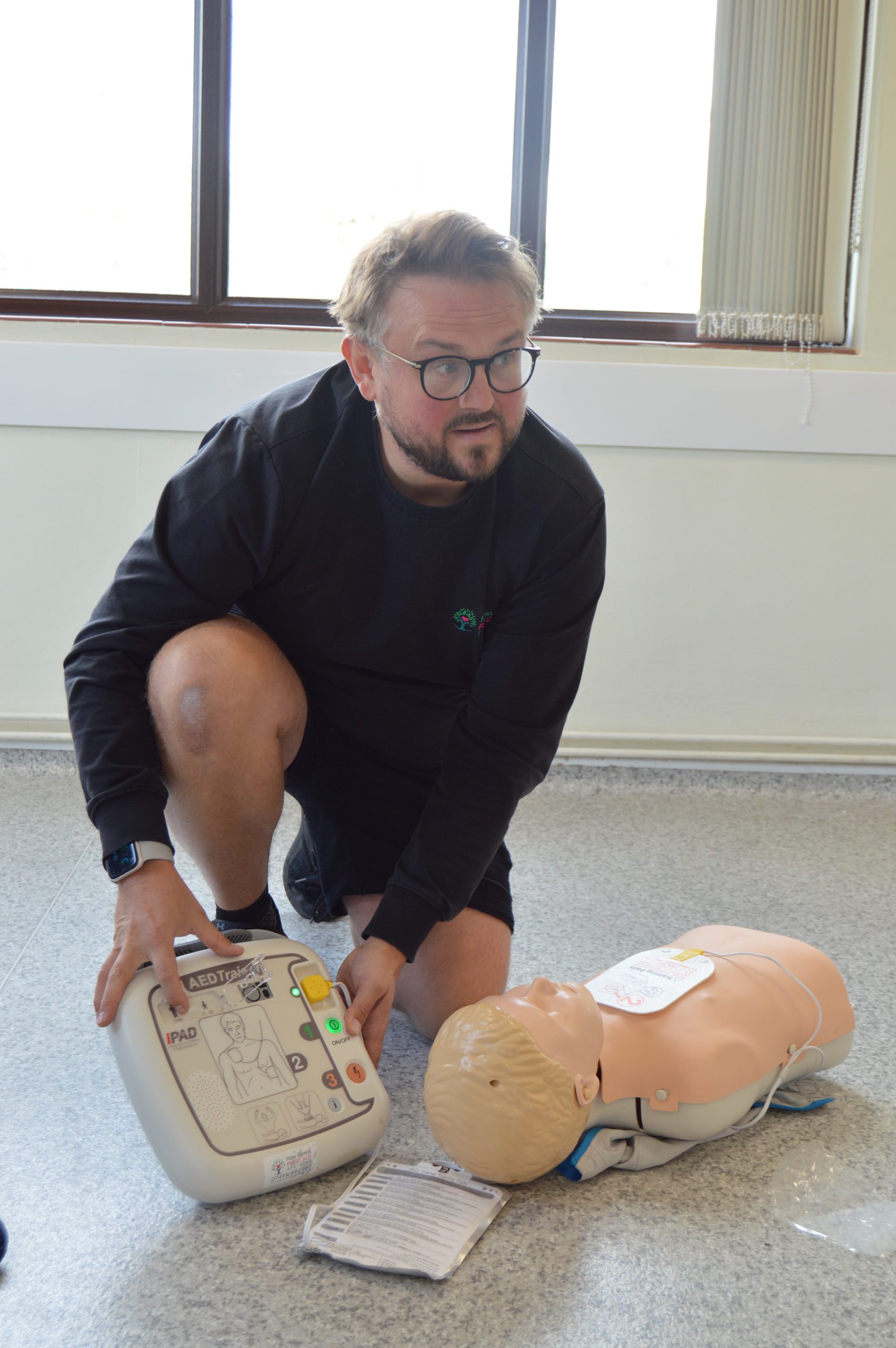 Paediatric child AED Training. Paediatric First Aid training